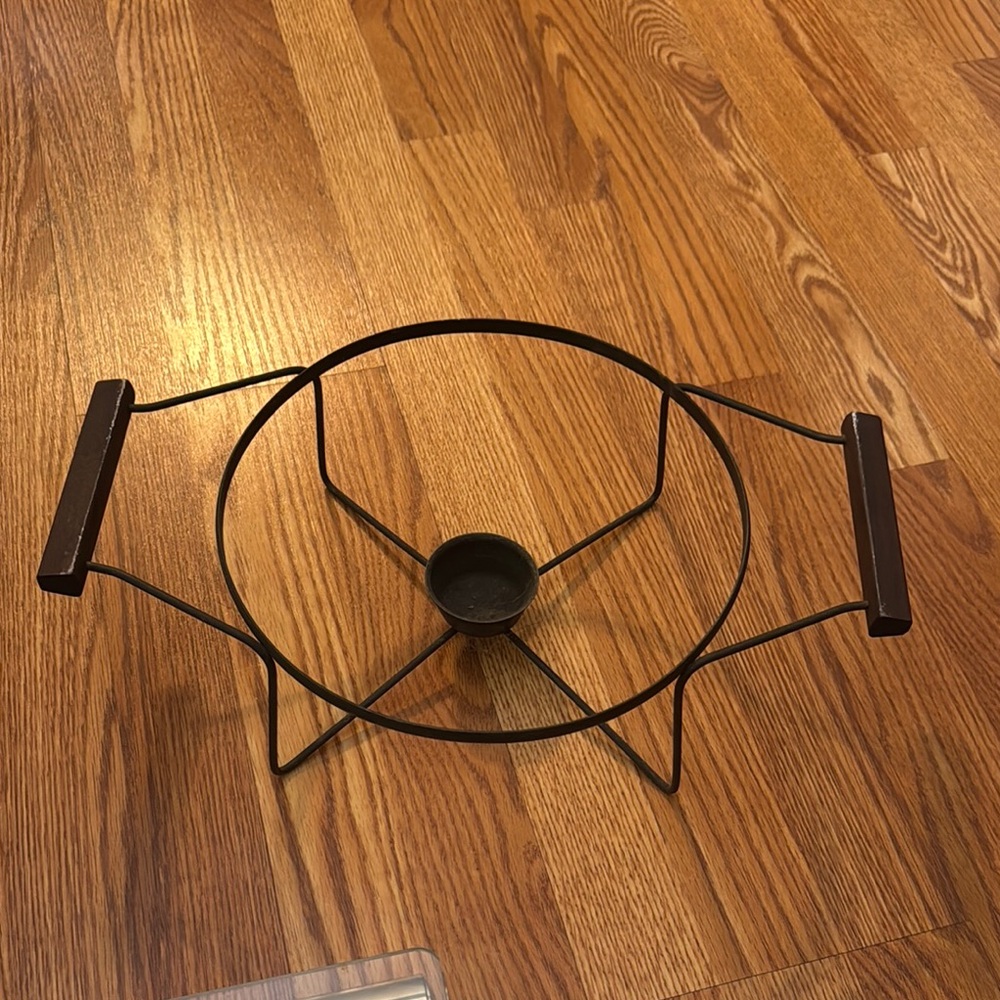 Black Metal Serving Trivet with Wooden Handles